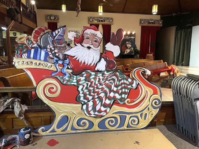 Deck the Halls and the double-wide: “A Trailer Park Holiday” coming to State Left stage